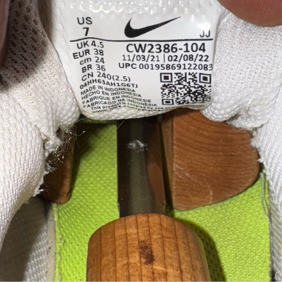 Nike Crater Impact White University Blue CW2386-104 Women’s Size 7 - Picture 6 of 6